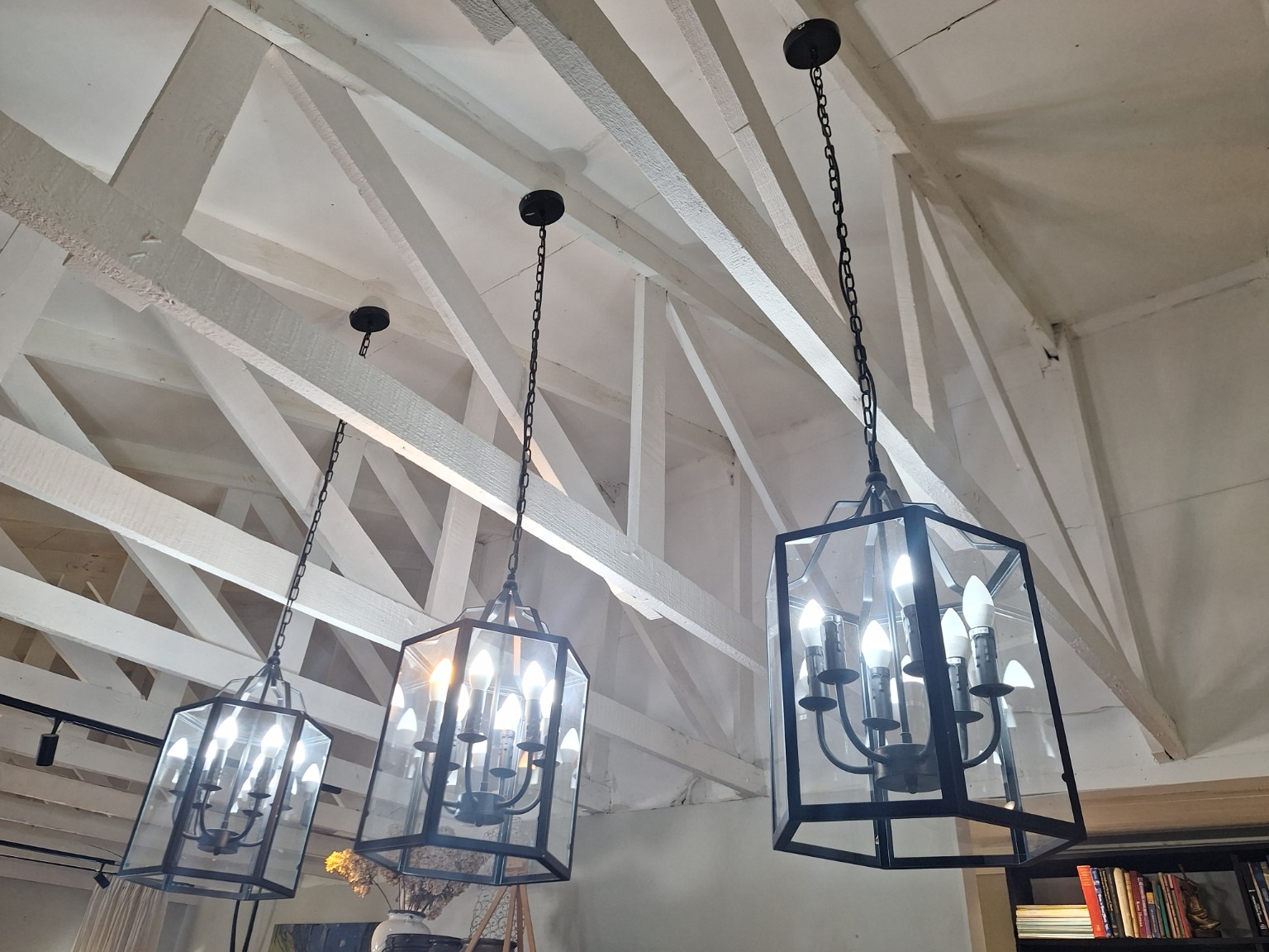 Feature lighting installation